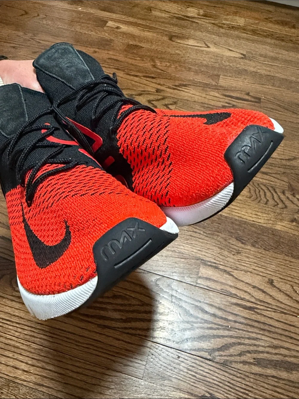 Nike wAir Max 270 Flyknit Chile Red / Black Style AO1023 601